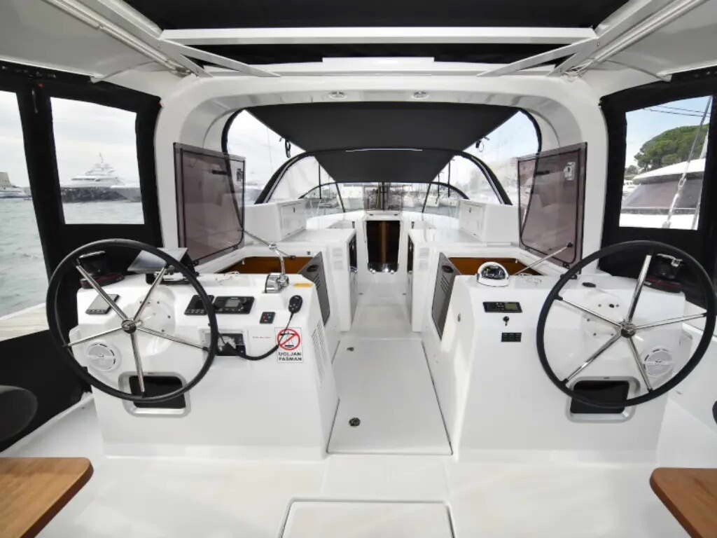 Yacht JEANNEAU - Sun Loft 47 "New Horizons"