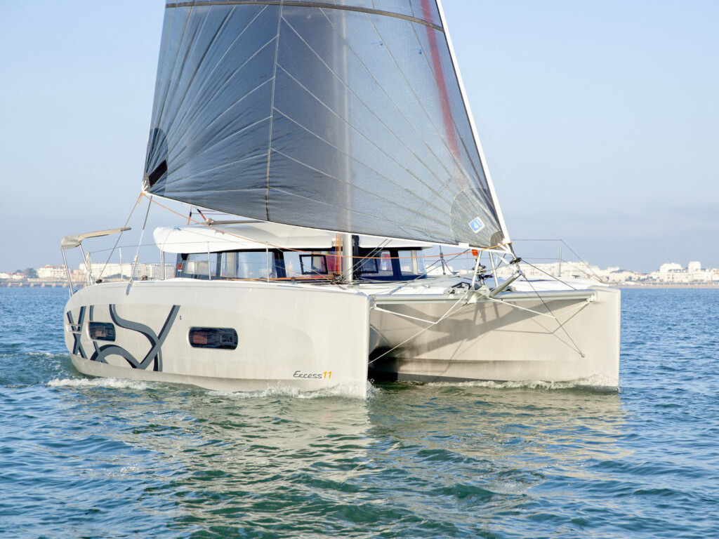 Yacht EXCESS-CATAMARANS - 11 "Day Dreamer V"