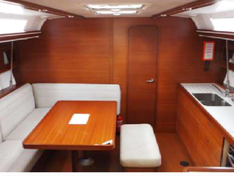 Yacht DUFOUR - 450 Grand Large "Oscar Time"