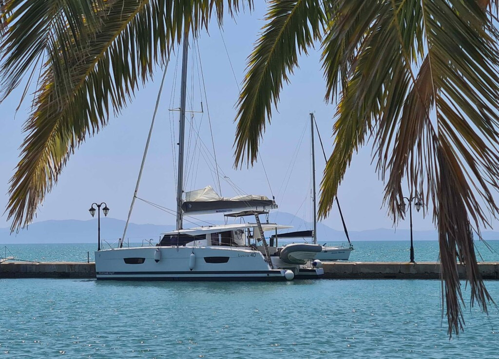 Yacht FOUNTAINE PAJOT - Lucia 40 "Lucia 69"