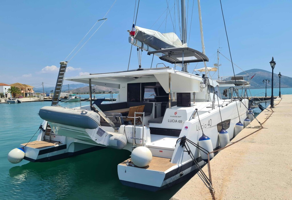 Yacht FOUNTAINE PAJOT - Lucia 40 "Lucia 69"