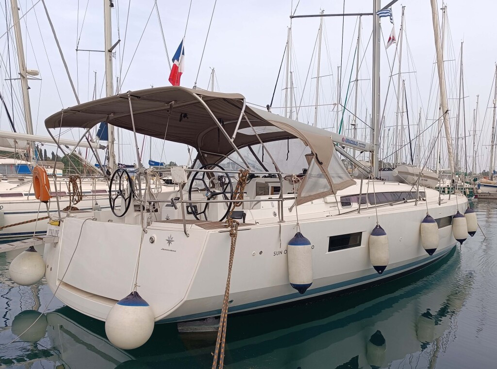 Yacht JEANNEAU - Sun Odyssey 440 "Funky One"