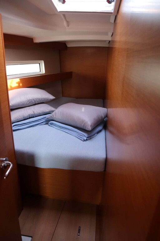 Yacht JEANNEAU - Sun Odyssey 440 "Diamond"