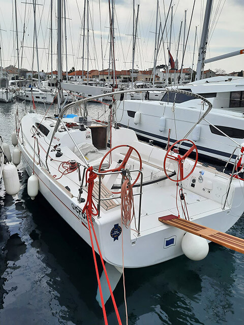 Yacht ELAN - 350 "Sierra"