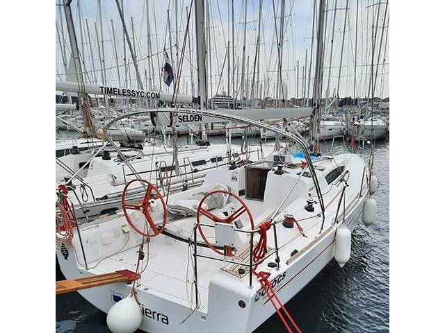 Yacht ELAN - 350 "Sierra"