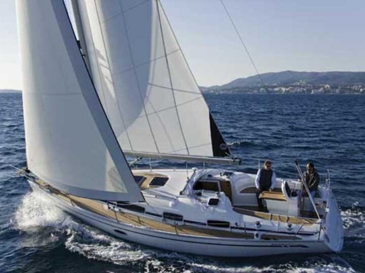 Yacht BAVARIA - 34 Cruiser "Evi"
