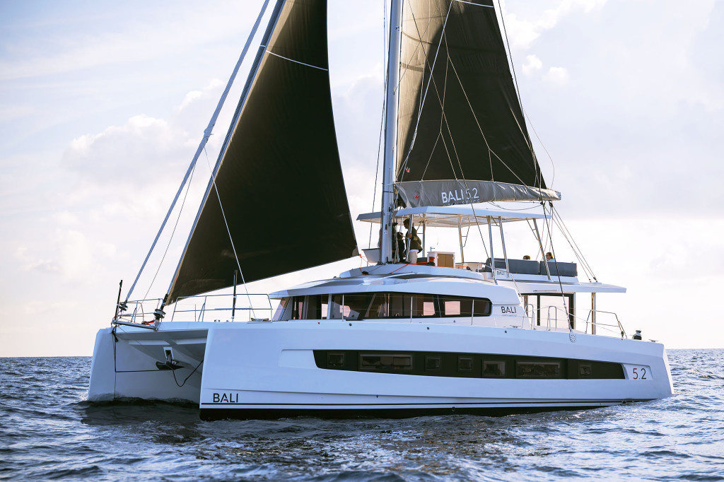 Yacht CATANA - Bali 5.2 "Lumière"