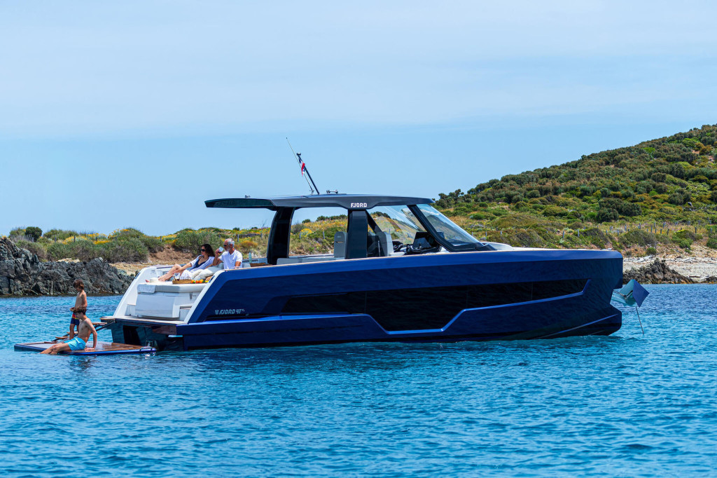 Yacht FJORD BOATS - 41 XL "Instant Crush"