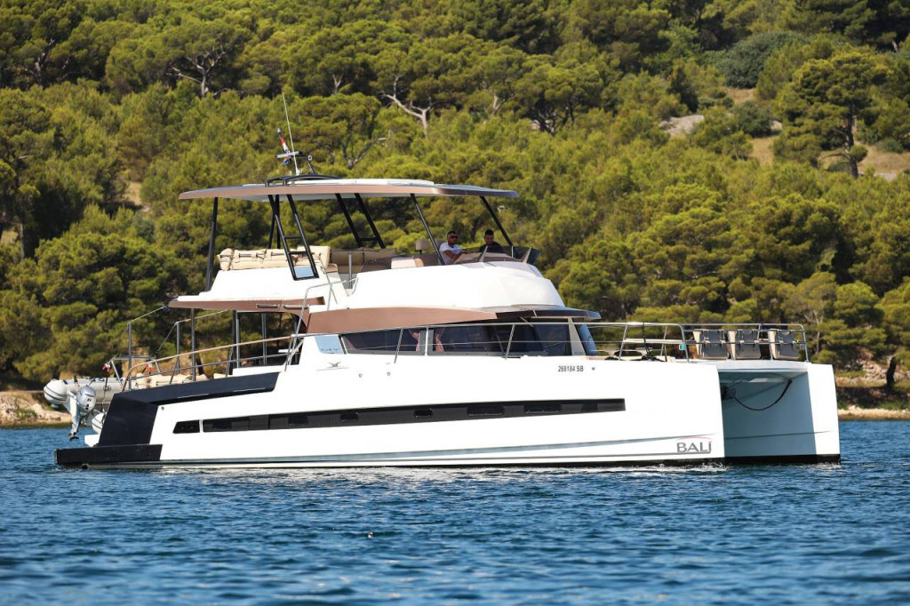 Yacht CATANA - Bali 4.3 MY "Sierra"
