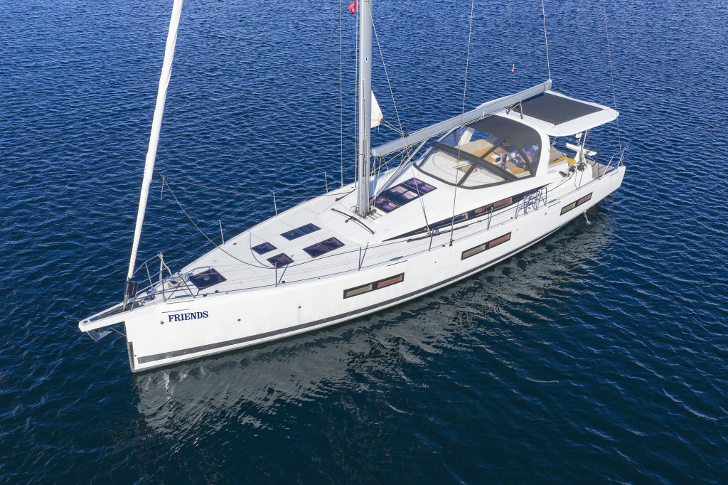Yacht JEANNEAU - 60 "Friends"