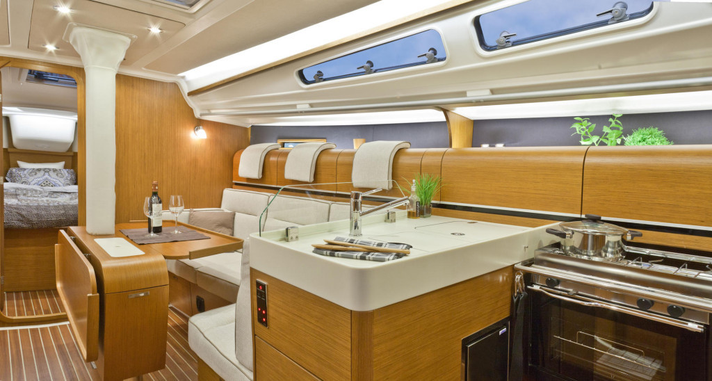 Yacht DEHLER - Dehler 38 "Redshift"