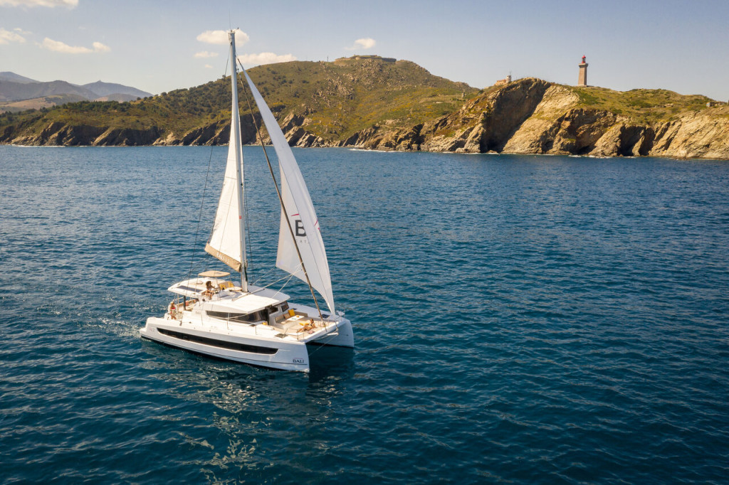 Yacht CATANA - Bali 4.2 "Melody of Love"