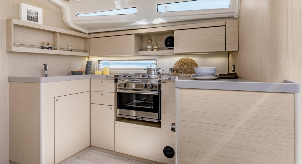 Yacht BENETEAU - Oceanis 40.1 "Dream Weaver"
