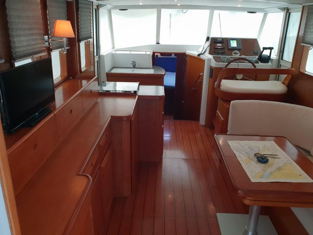 Yacht BENETEAU - Swift Trawler 42 "Skitnica"
