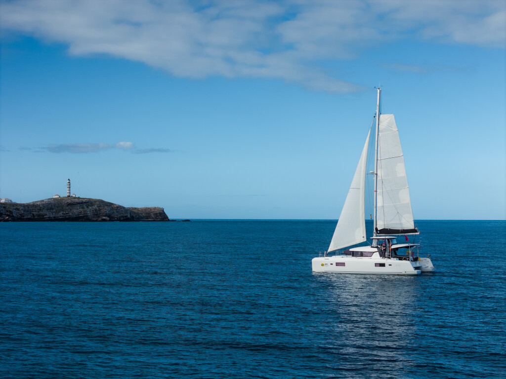 Yacht LAGOON - 42 "BYC Salvador"