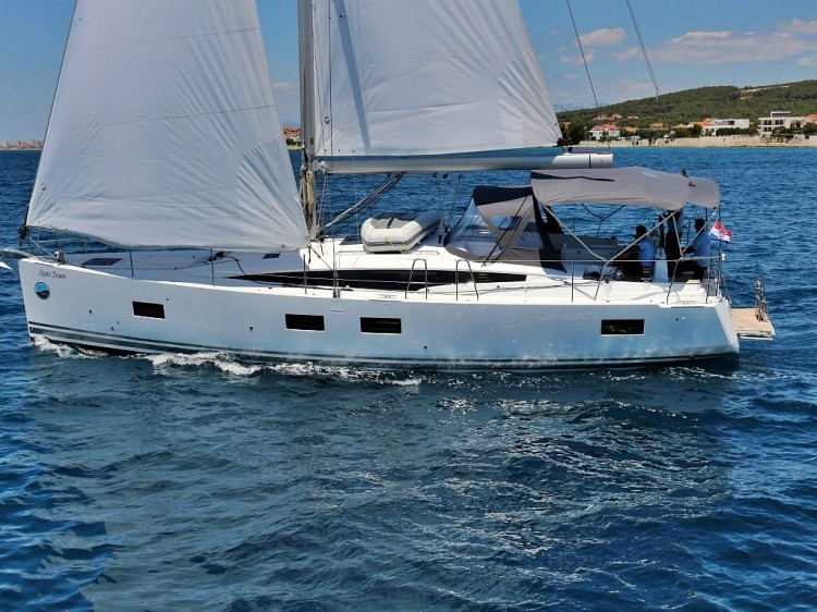 Yacht JEANNEAU - 54 "Mystic Dreams"
