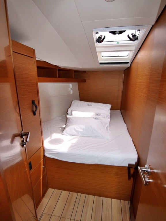 Yacht JEANNEAU - 54 "Mystic Dreams"