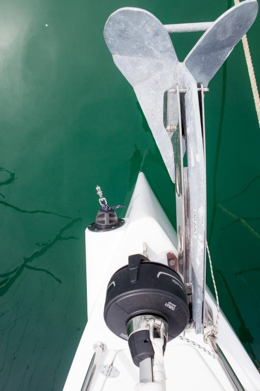 Yacht ELAN - E3 "Škrlatica"