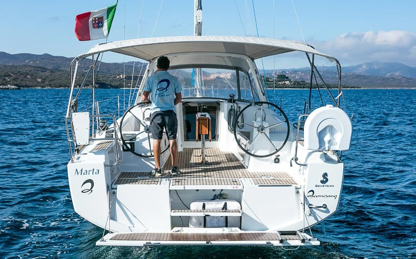 Yacht BENETEAU - Oceanis 38 "Marta"
