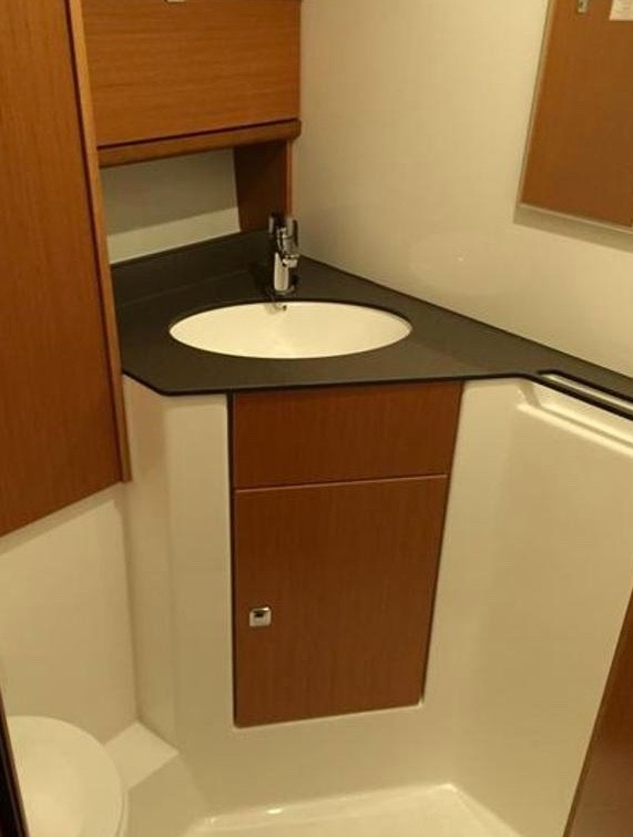 Yacht BAVARIA - Cruiser 46 "Nutka"