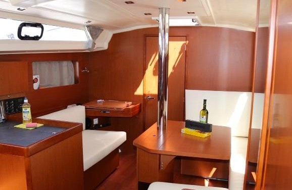 Yacht BENETEAU - Oceanis 41.1 "Mala Nevina"