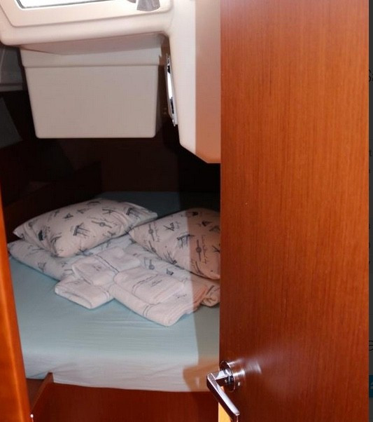 Yacht BENETEAU - Oceanis 41.1 "Mala Nevina"