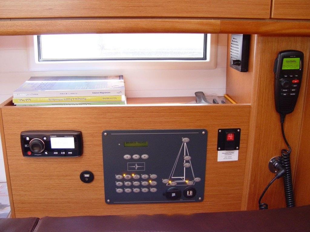 Yacht BAVARIA - Cruiser 46 "Rigel"