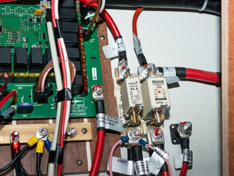 Yacht BAVARIA - Cruiser 37 "Rea"