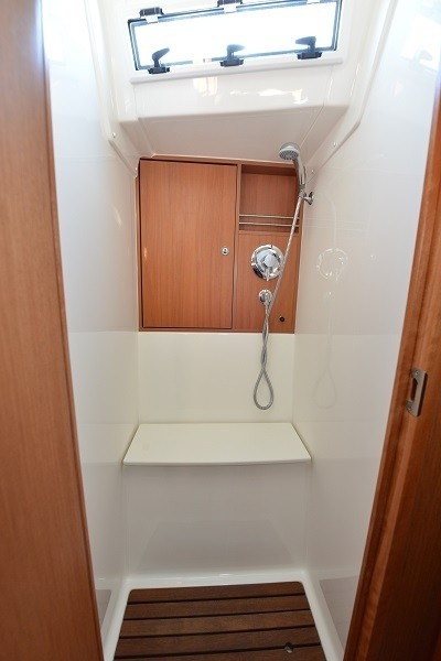 Yacht BAVARIA - Cruiser 45 "Enya"