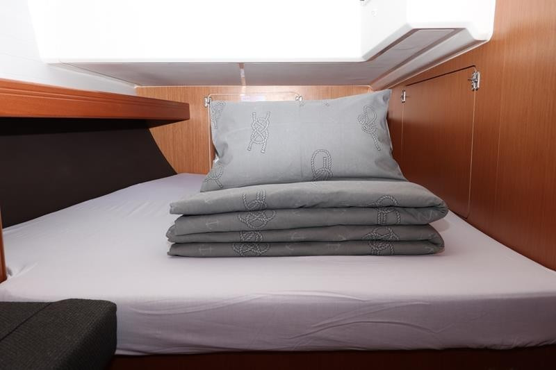 Yacht BAVARIA - Cruiser 46 "Anett"