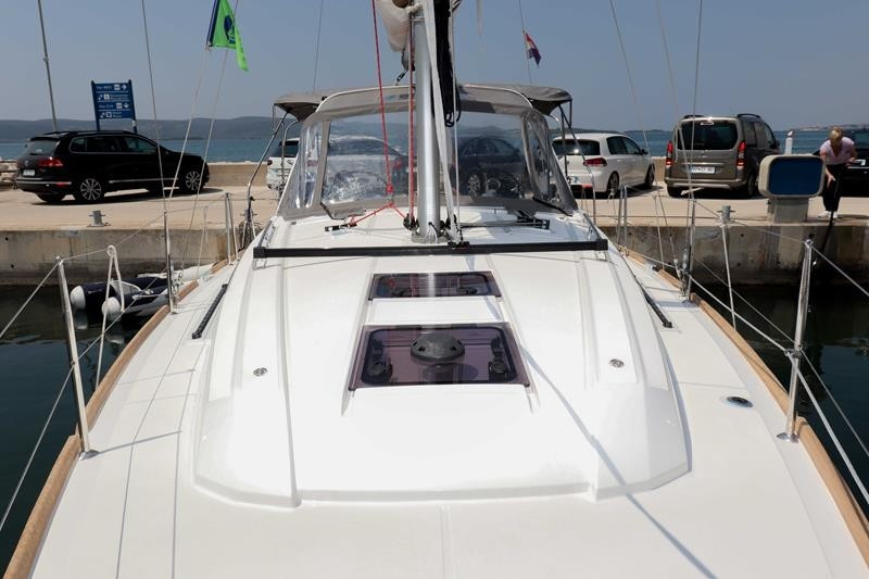 Yacht BENETEAU - Oceanis 35.1 "Aquarius"