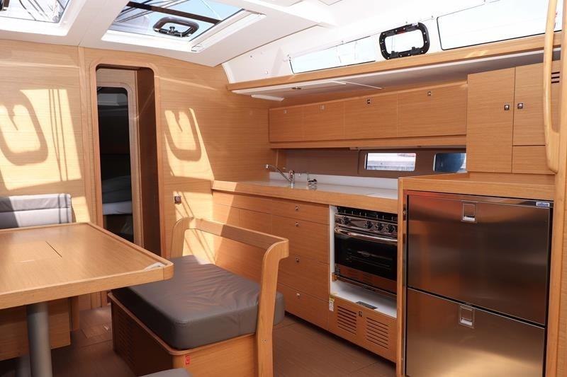 Yacht DUFOUR - 460 Grand Large "Eva"