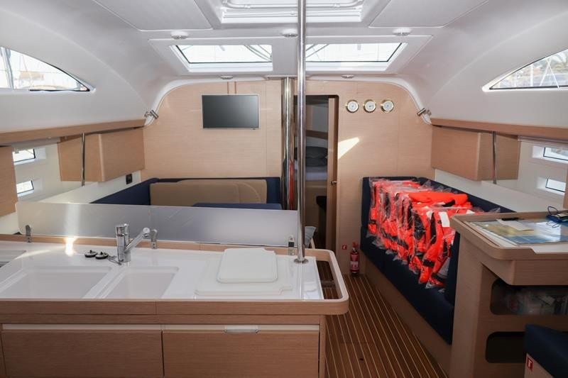 Yacht ELAN - Impression 45 "Goldfinger"