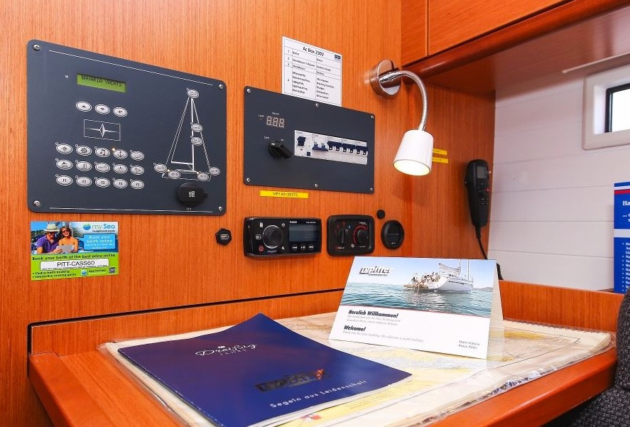 Yacht BAVARIA - Cruiser 37 "Cassiopeia"