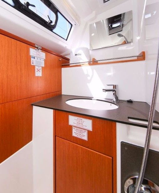 Yacht BAVARIA - Cruiser 37 "Cassiopeia"