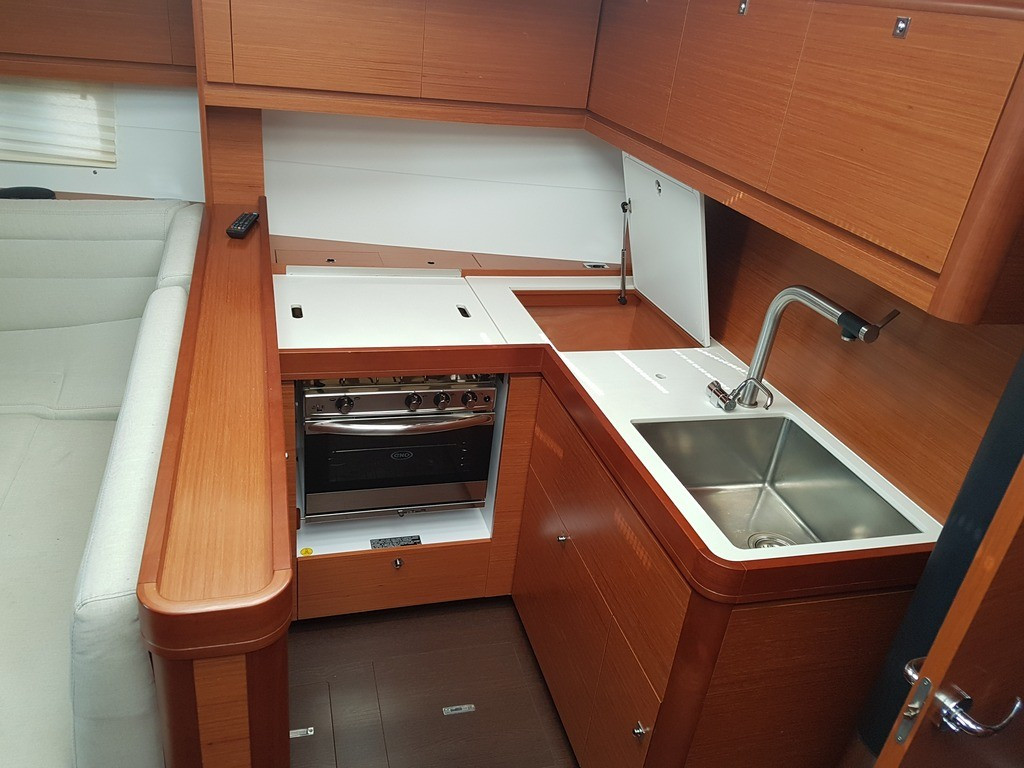 Yacht DUFOUR - 512 Grand Large "Hera X"