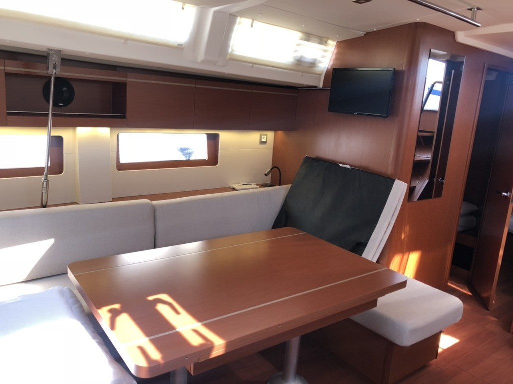 Yacht BENETEAU - Oceanis 51.1 "Marea"