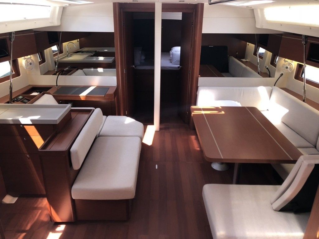 Yacht BENETEAU - Oceanis 51.1 "Marea"