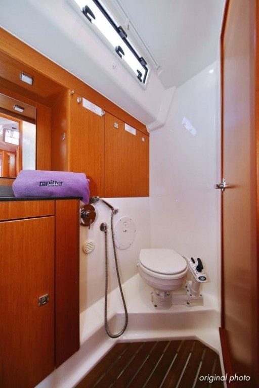 Yacht BAVARIA - Cruiser 56 "El Karinjo"