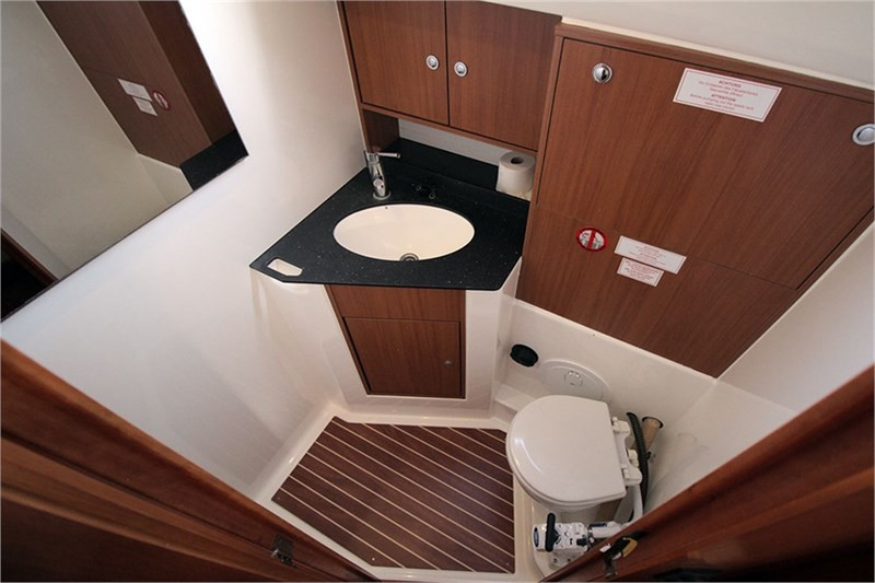 Yacht BAVARIA - Cruiser 50 "Leonis"