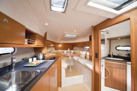 Yacht BAVARIA - 28 Sport ""