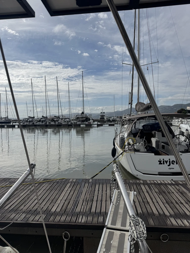 Crewwechsel, Proviant, Reparaturen: Kastela hat alles was man braucht.