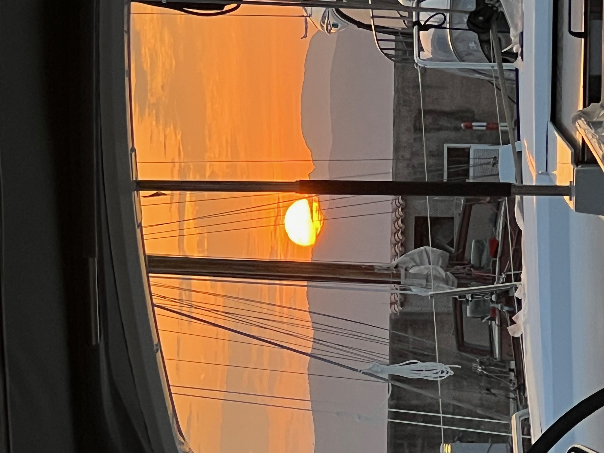 Sonnenuntergang im Hafen